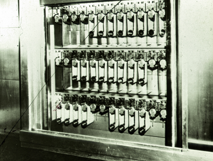 SSEC table lookup unit