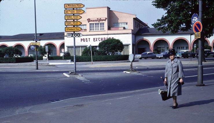 Frankfurt PX, Commissary, and Snack Bar